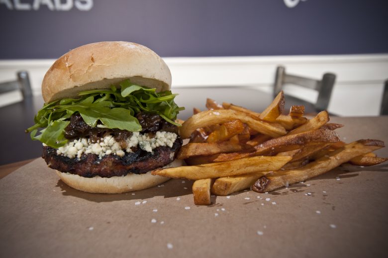 Urban Counter - Blue Chesse Burger w-Fries